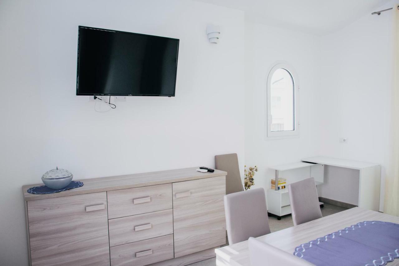 Milva'S Apartment ロッツォラーイ エクステリア 写真