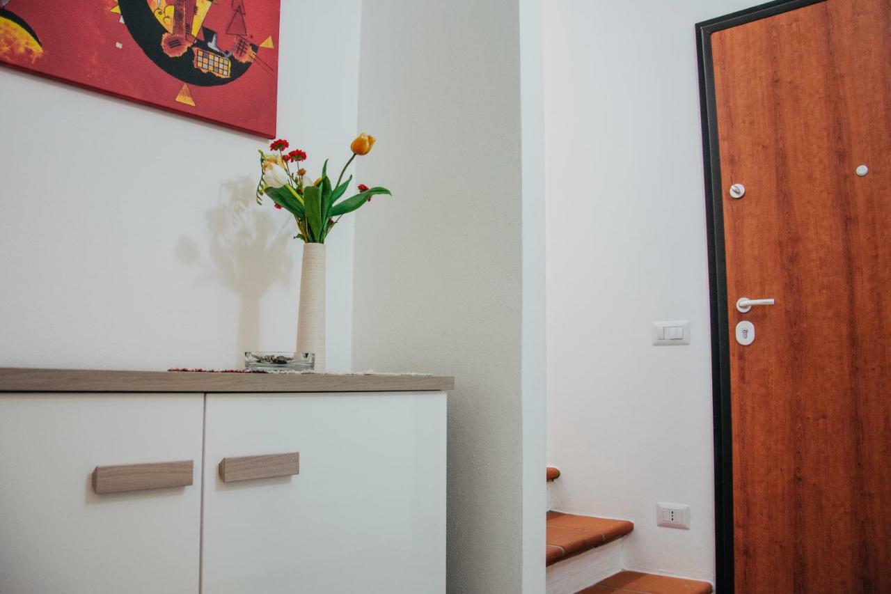 Milva'S Apartment ロッツォラーイ エクステリア 写真